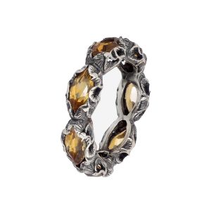 Anello Eternity con sette pietre taglio sfaccettato