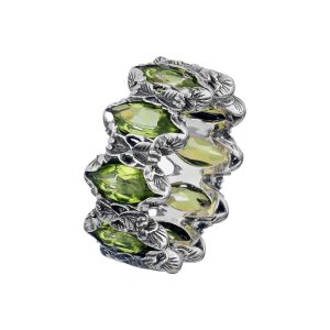 Anello eternity con pietre peridot taglio navette in argento brunito