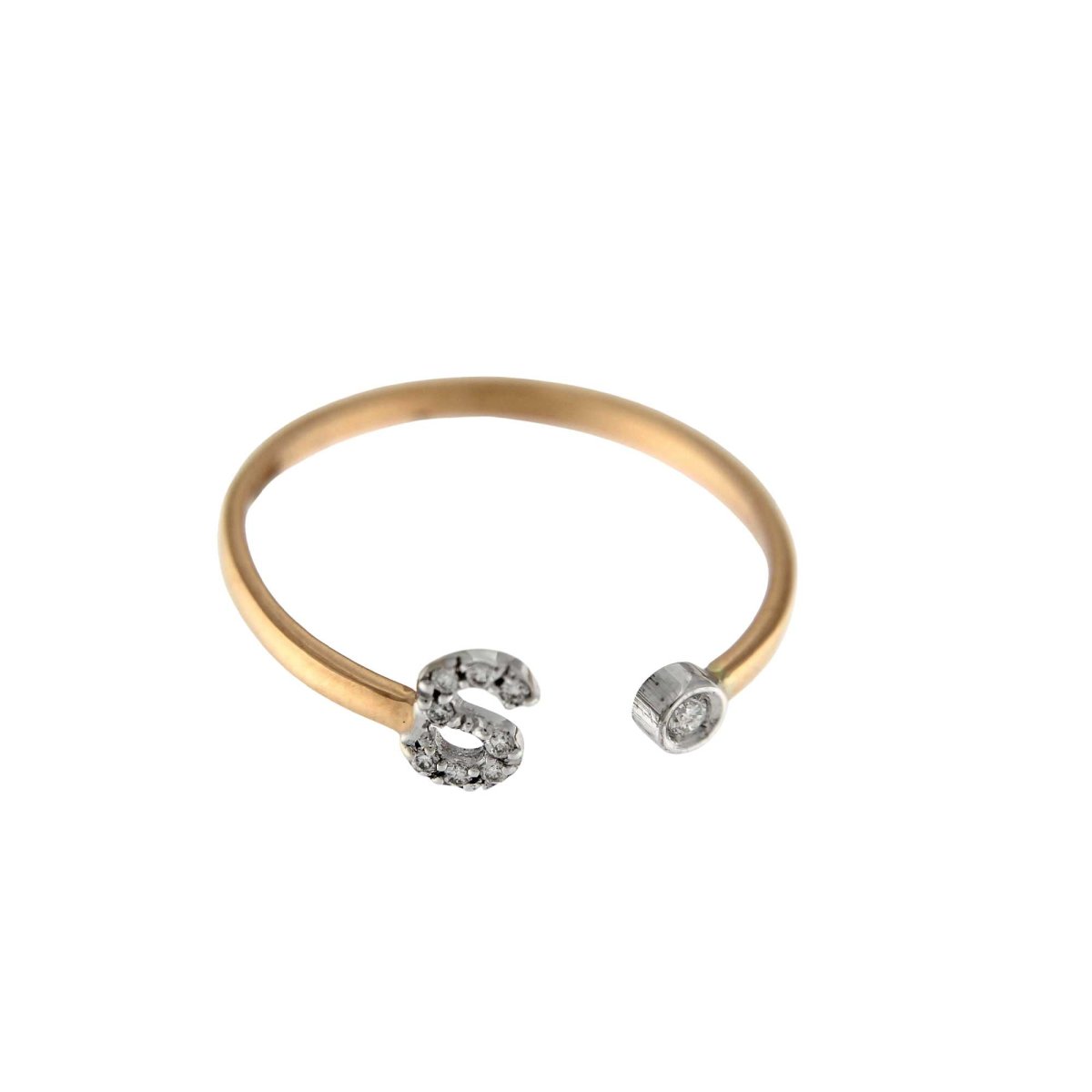 Anello S lettering oro rosa e diamanti 0,04 CT