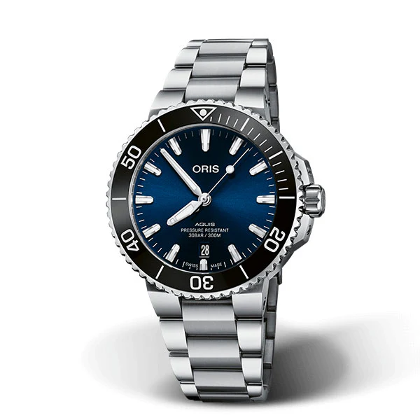 Aquis Date 41.5MM Calibre 400 – Blu